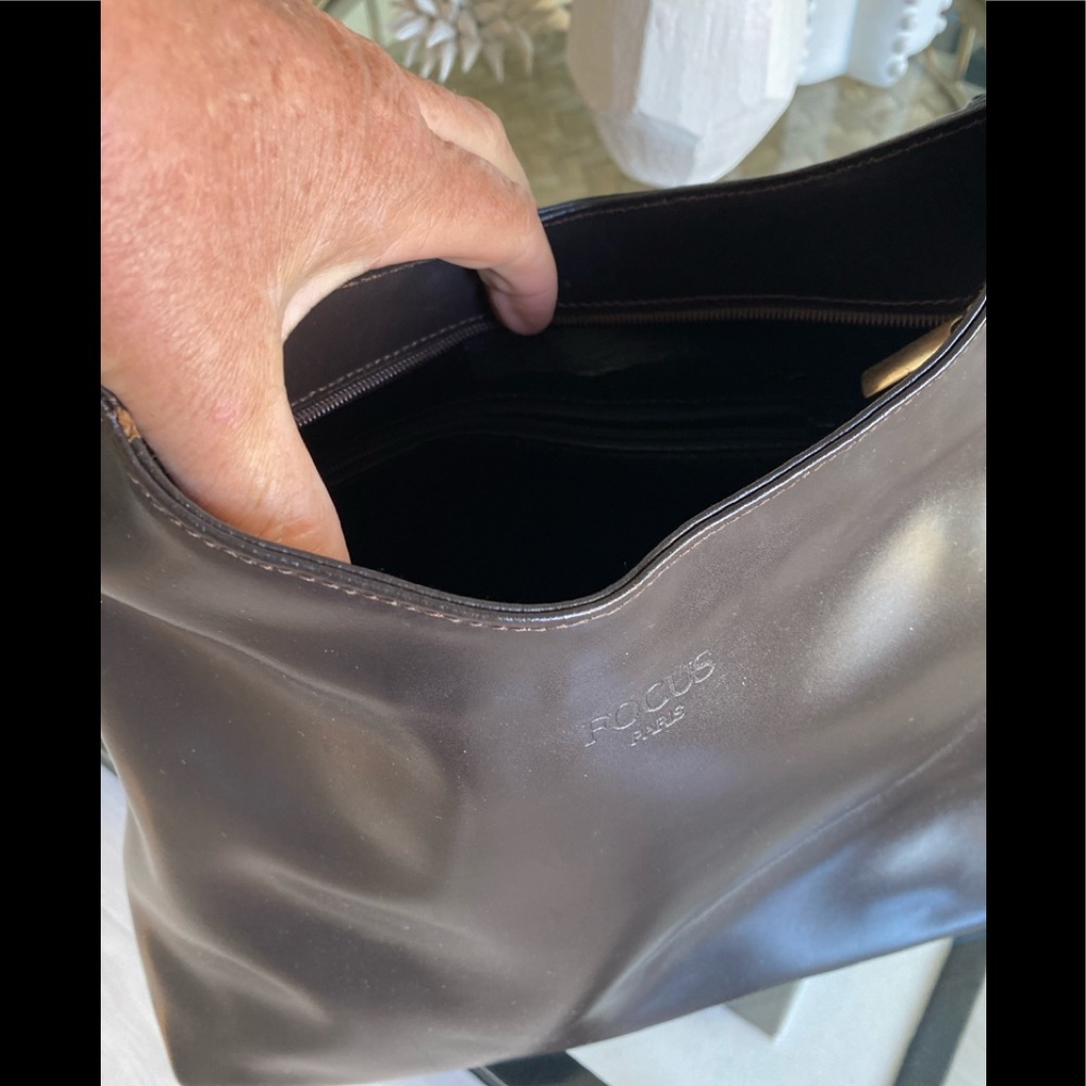Dark chocolate brown Focus bag
